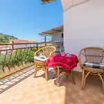 Apartment Ivat *