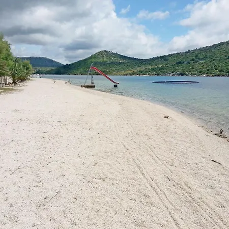 Ivat Rogoznica (Sibenik-Knin)