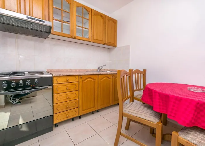 Ivat Rogoznica (Sibenik-Knin)