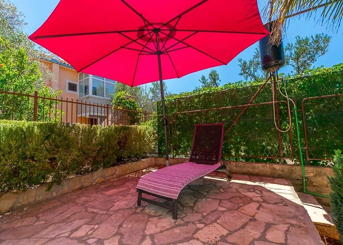 Ivat Διαμέρισμα *